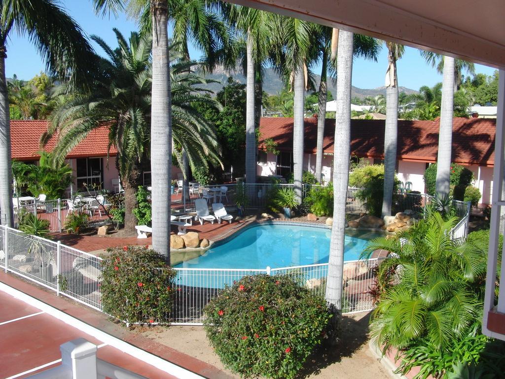 Monte Carlo Motor Inn Τάουνσβιλ Εξωτερικό φωτογραφία