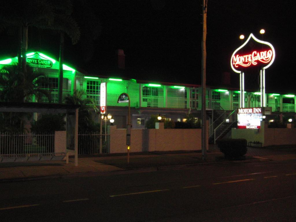 Monte Carlo Motor Inn Τάουνσβιλ Εξωτερικό φωτογραφία