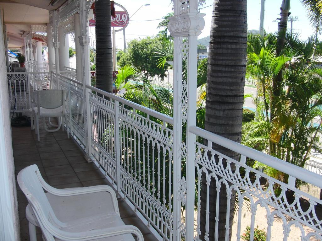Monte Carlo Motor Inn Τάουνσβιλ Εξωτερικό φωτογραφία